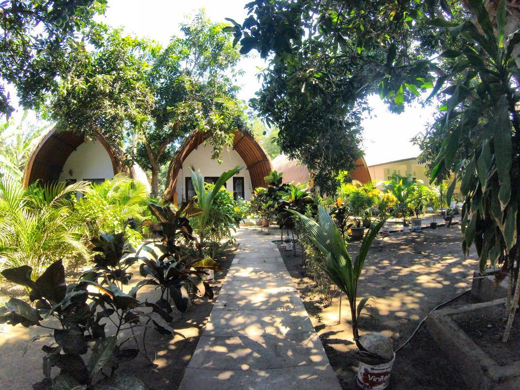 Ina Gili Guesthouse Гили-Эйр Экстерьер фото