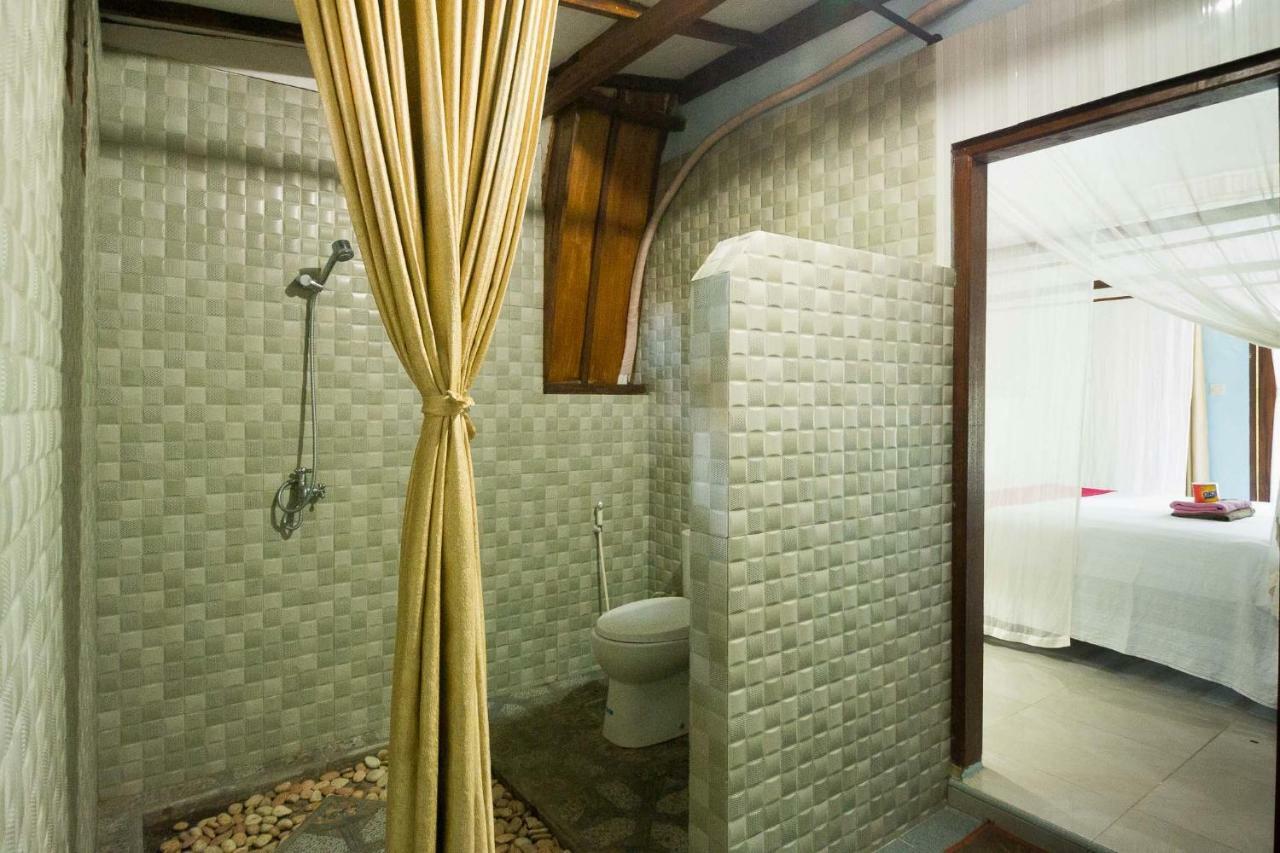 Ina Gili Guesthouse Гили-Эйр Экстерьер фото